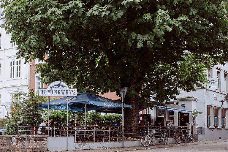 Heidelberg Biergarten Altstadt Hemingways Biergarten alt