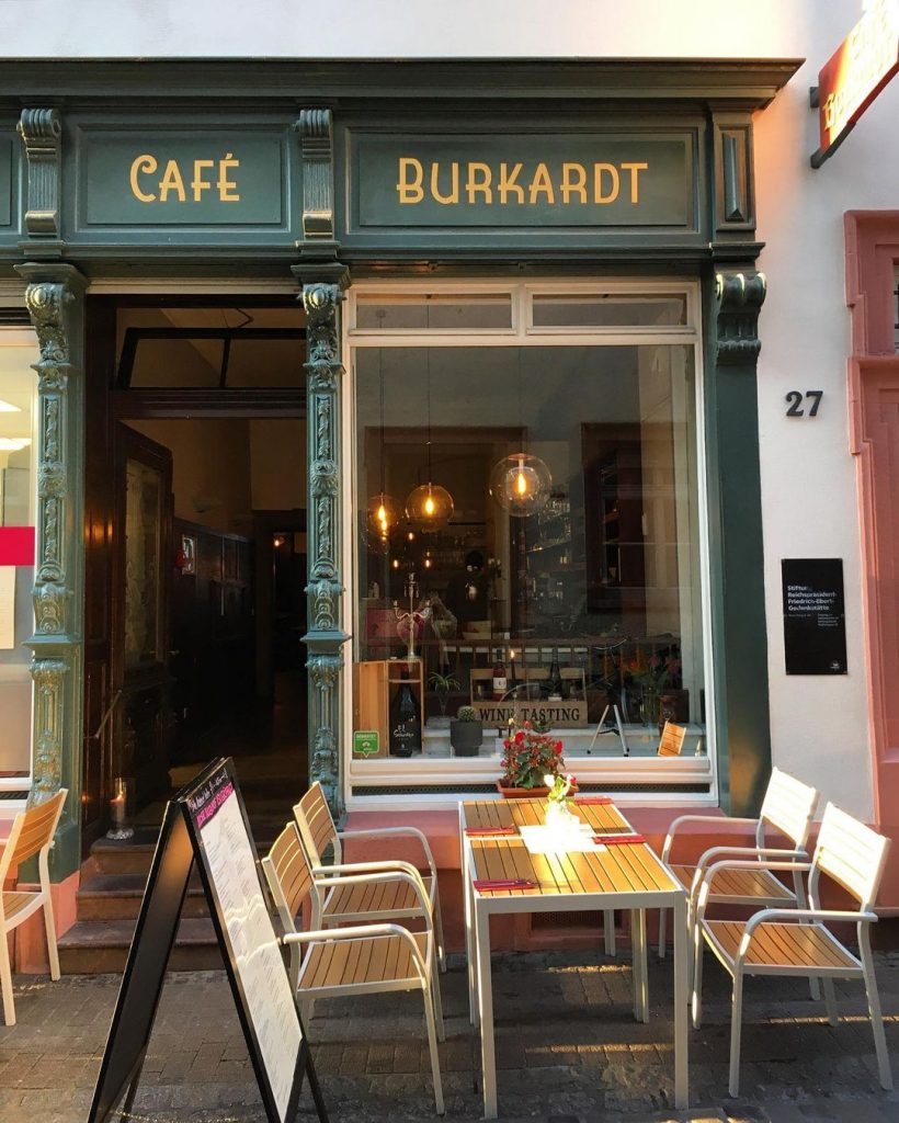 Das Restaurant Burkardt in Heidelberg von außen