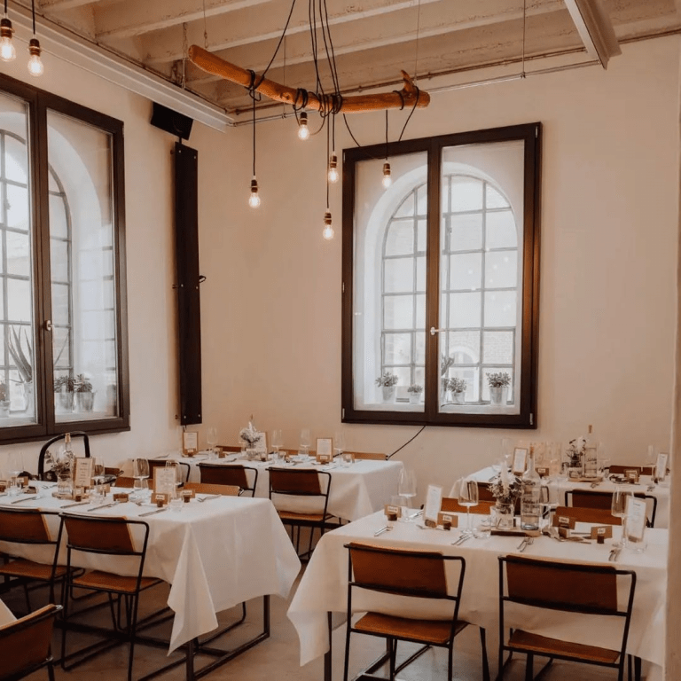 297682974 616130806517867 8968672063501657888 n 768x768