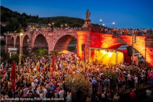 Hier findest du alles zum Thema Events Heidelberg. Schau dir an, welche Live Musik Events bis hin zu Afterwork Events und Gay Parties in Heidelberg anstehen.