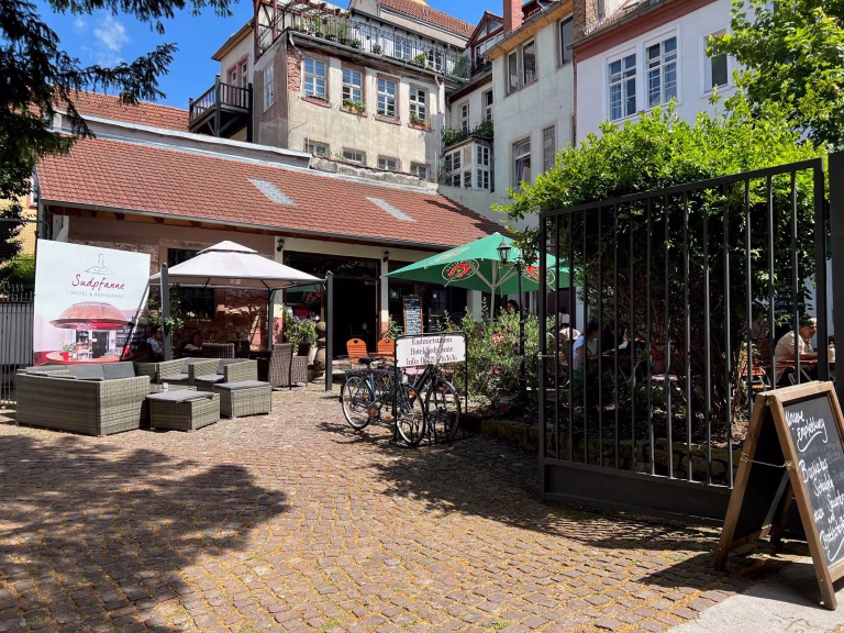 Heidelberg Altstadt Sudpfanne Biergarten