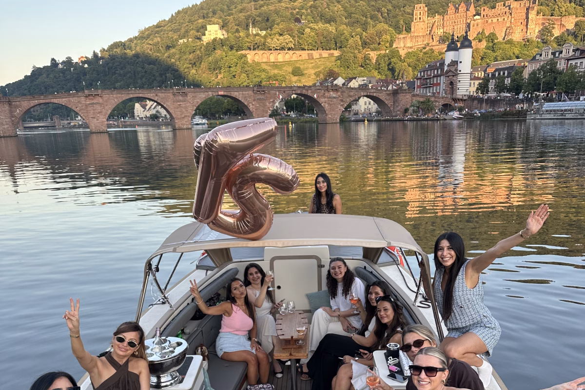 3,5h exklusive private Bootsfahrt in Heidelberg für 2-36 Gäste