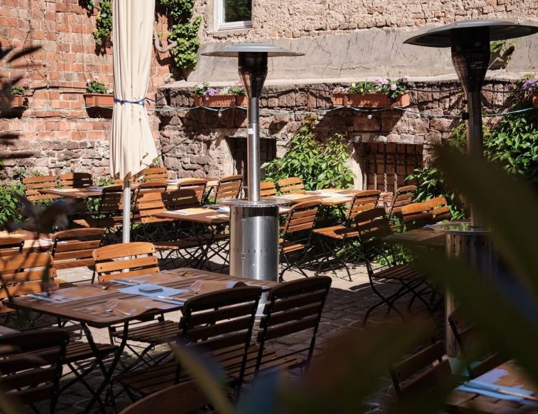 so leer siehst du den Biergarten selten ;)