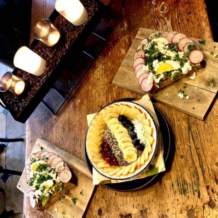 Bowls und Stulle im Moro Neuenheim