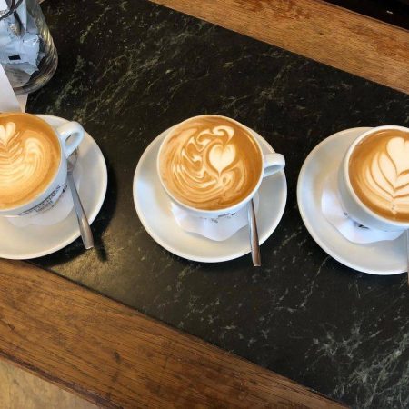 viele Kaffeesorten gibt es zur Auswahl im Moro das ein beliebtes Café in Heidelberg ist