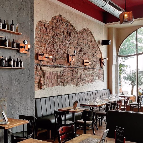 Die Cocktailbar Regie Heidelberg bietet innen ein schönes Ambiente