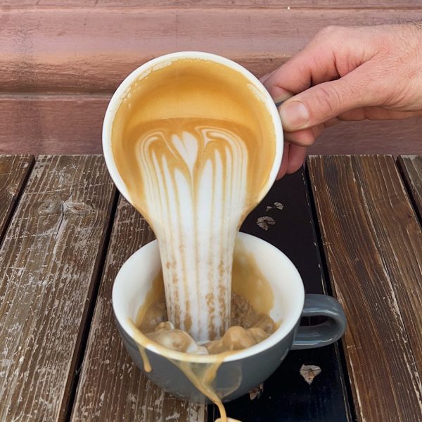 viele sagen, dass es im nomad den besten Kaffee in Heidelberg gibt