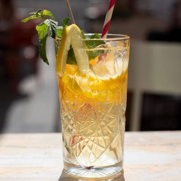 Ein guter Drink zur Erfrischung im Urban