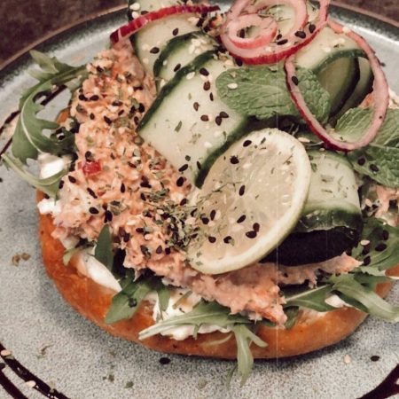 Geröstetes Focaccia bei meiks zum Brunch