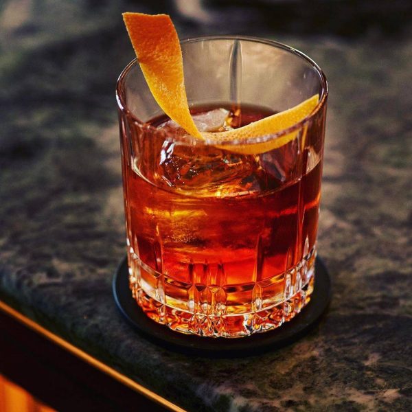 In Pinos gibt eine feine Auswahl gehobener Drinks (Foto: Pino's Instagram)