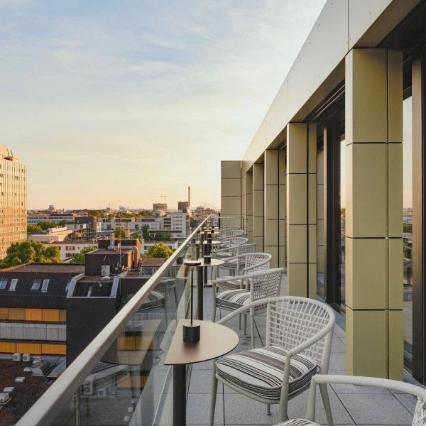 JIL Rooftop Heidelberg mit Blick über die Dächer der Stadt