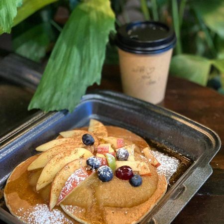 Pancakes zum Frühstück im Café Bar Deer