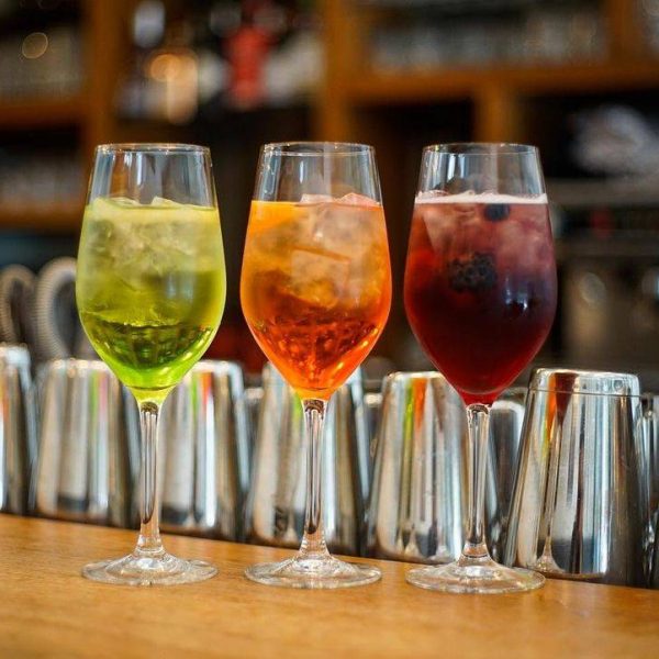 Gute und exotische Drinks und Cocktails findest du in Heidelberg in der Linos Bar