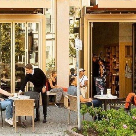 draußen sitzen im Bergheim 41