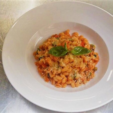 gnocchetti sardi mit gemüseragout und pecorino italiener bergheim